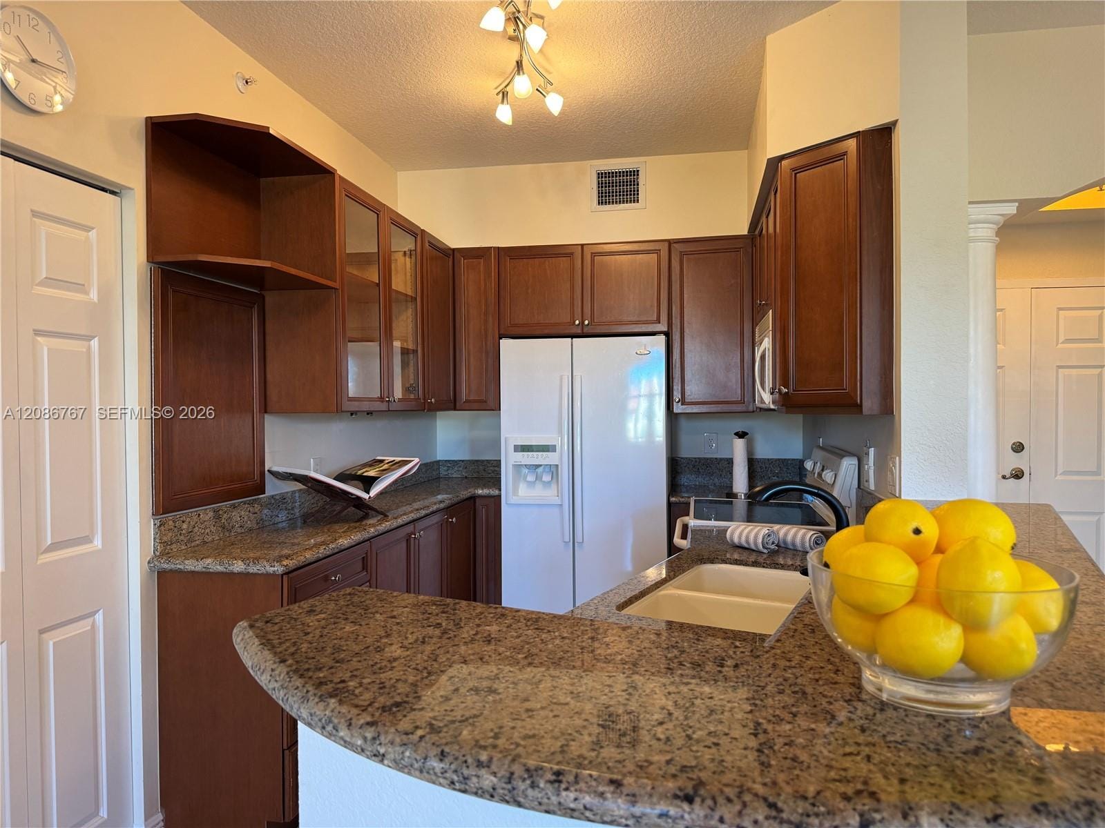 9021 SW 94th Street 303 — photo 5