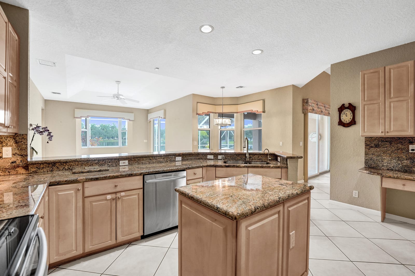 12571 COUNTRYSIDE Terrace, Cooper City, FL 33330 photo 18