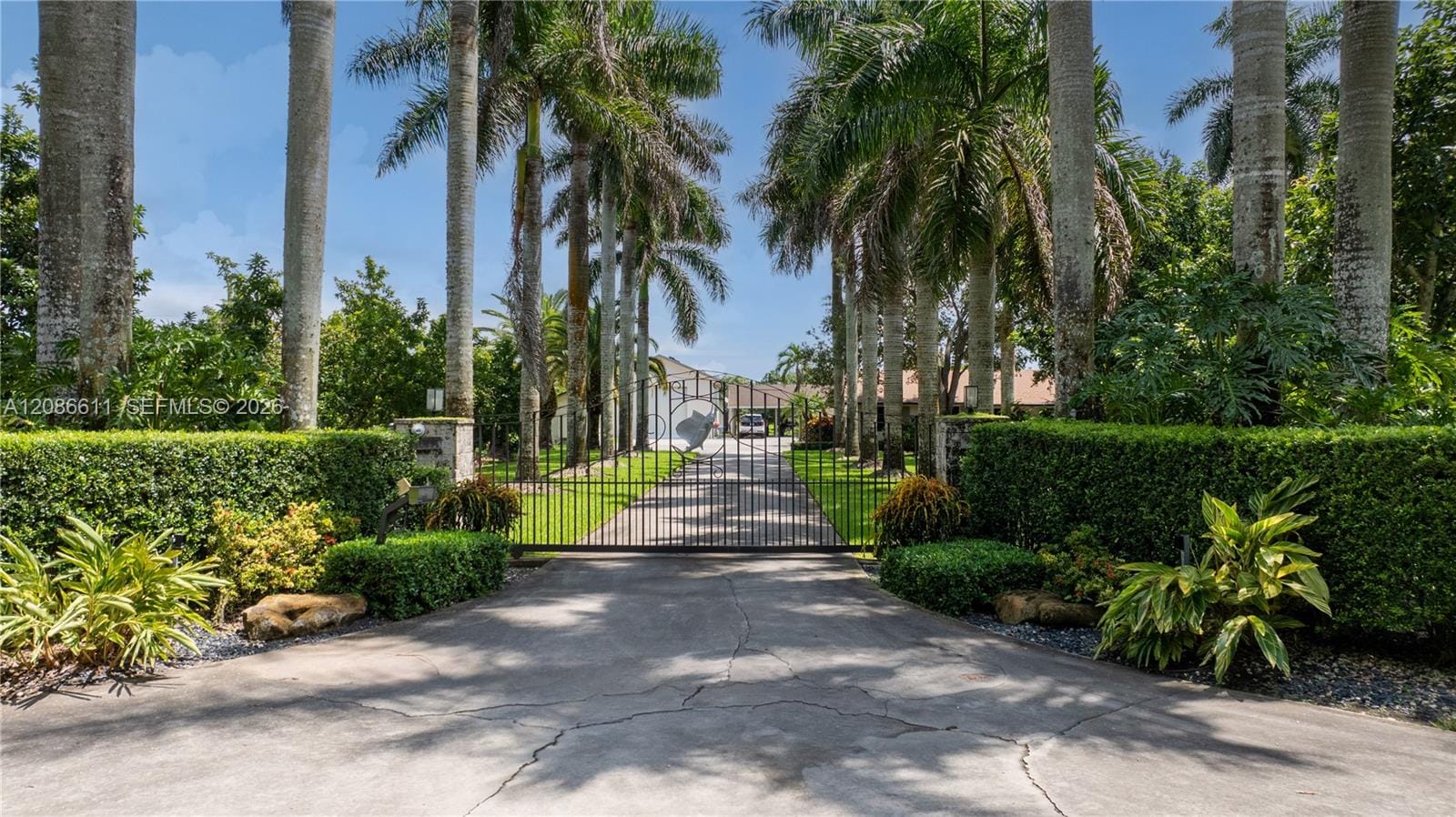 26145 SW 194th Avenue, Homestead, FL 33031 - photo 1 of 30