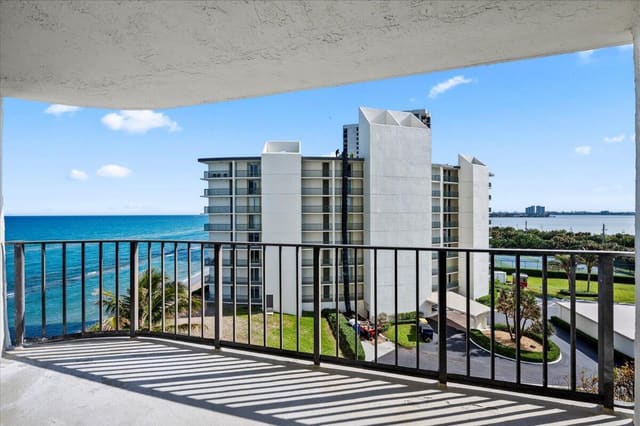 5420 N Ocean Drive 604, West Palm Beach, FL 33404
