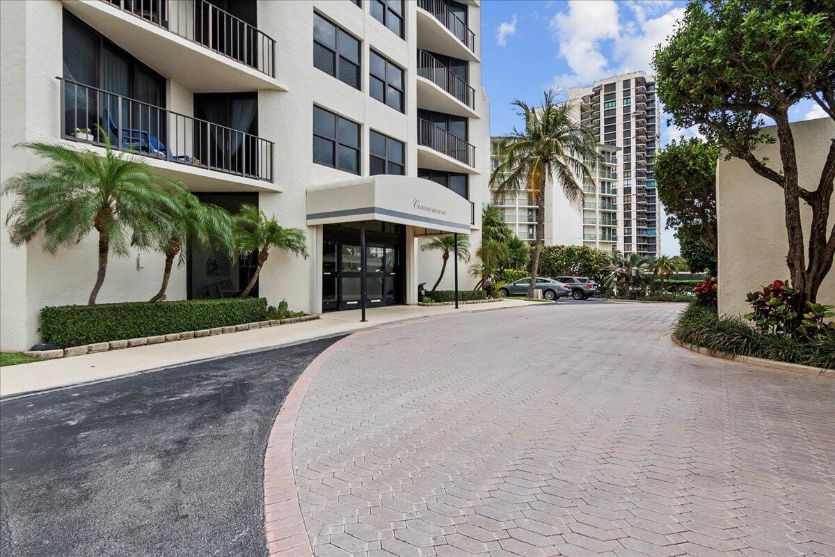 5420 N Ocean Drive 604, West Palm Beach, FL 33404 photo 4