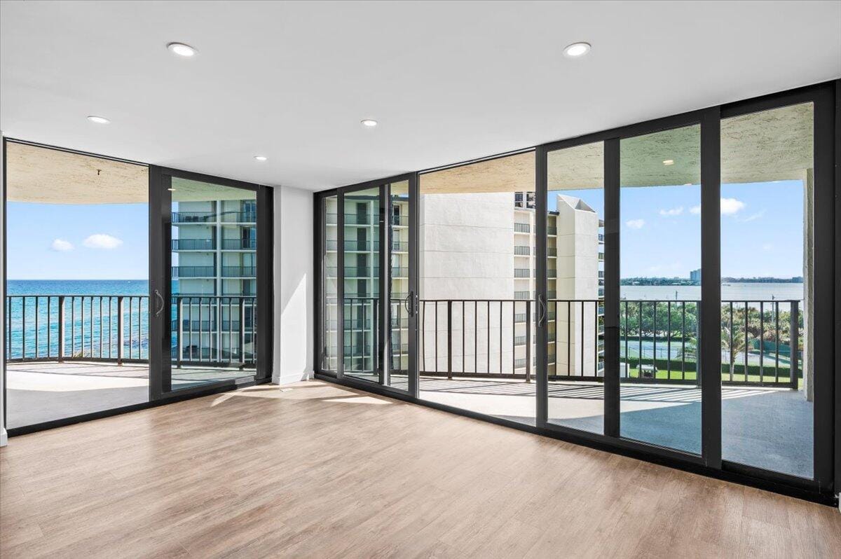 5420 N Ocean Drive 604, West Palm Beach, FL 33404 photo 7
