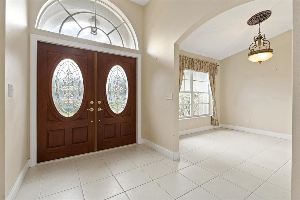 2955 SW West Calabria Circle — photo 2