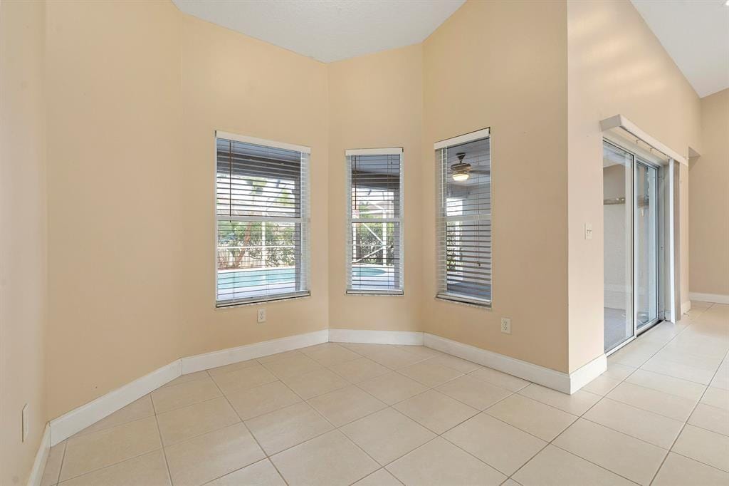 2955 SW West Calabria Circle — photo 6