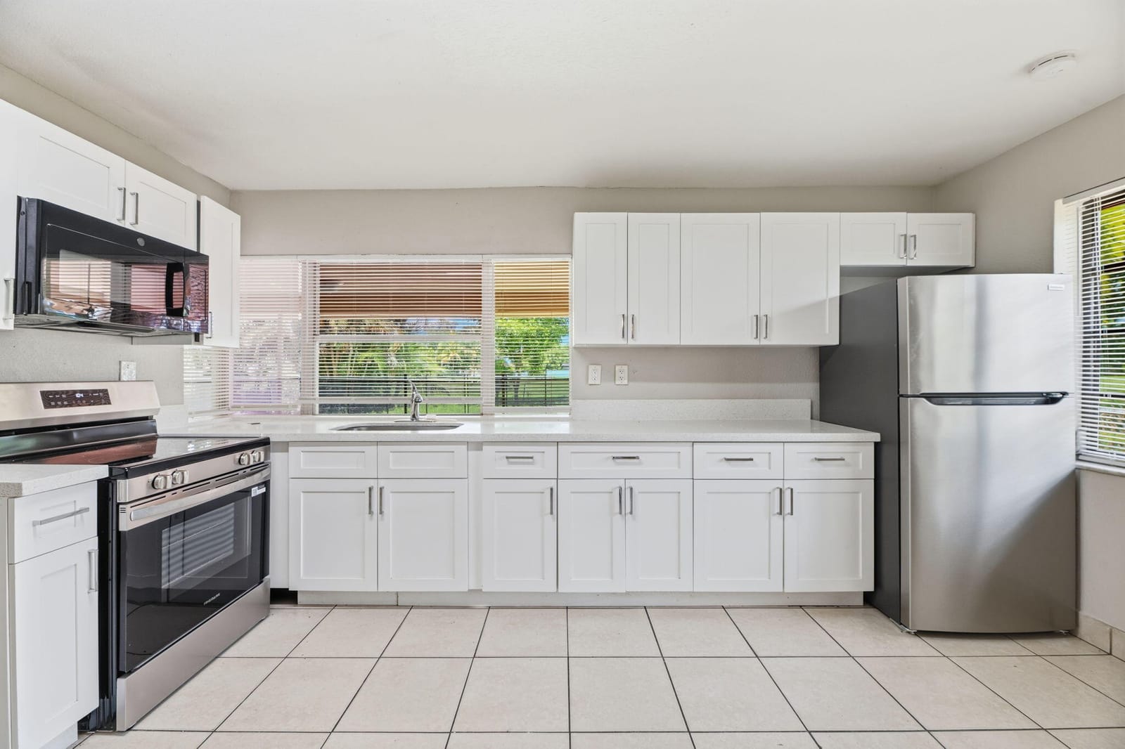 3427 NW 37TH Street, Lauderdale Lakes, FL 33309 photo 12