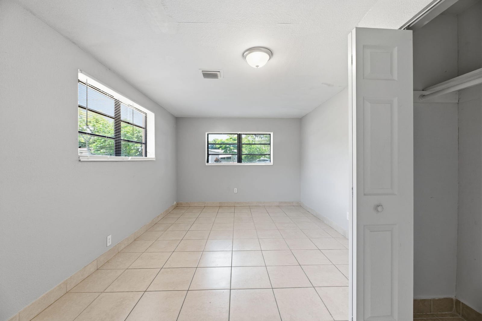 3427 NW 37TH Street, Lauderdale Lakes, FL 33309 photo 19