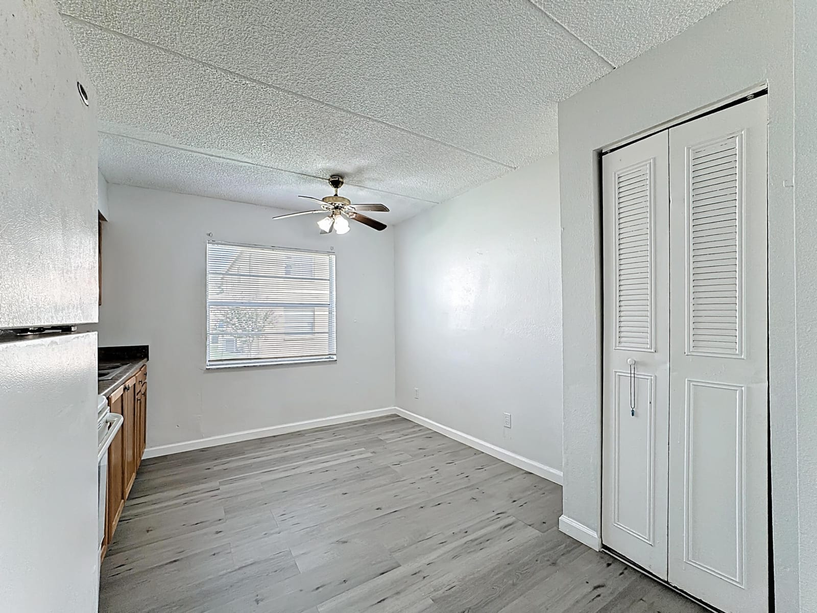 694 MICHIGAN Court 1, St. Cloud, FL 34769 photo 6