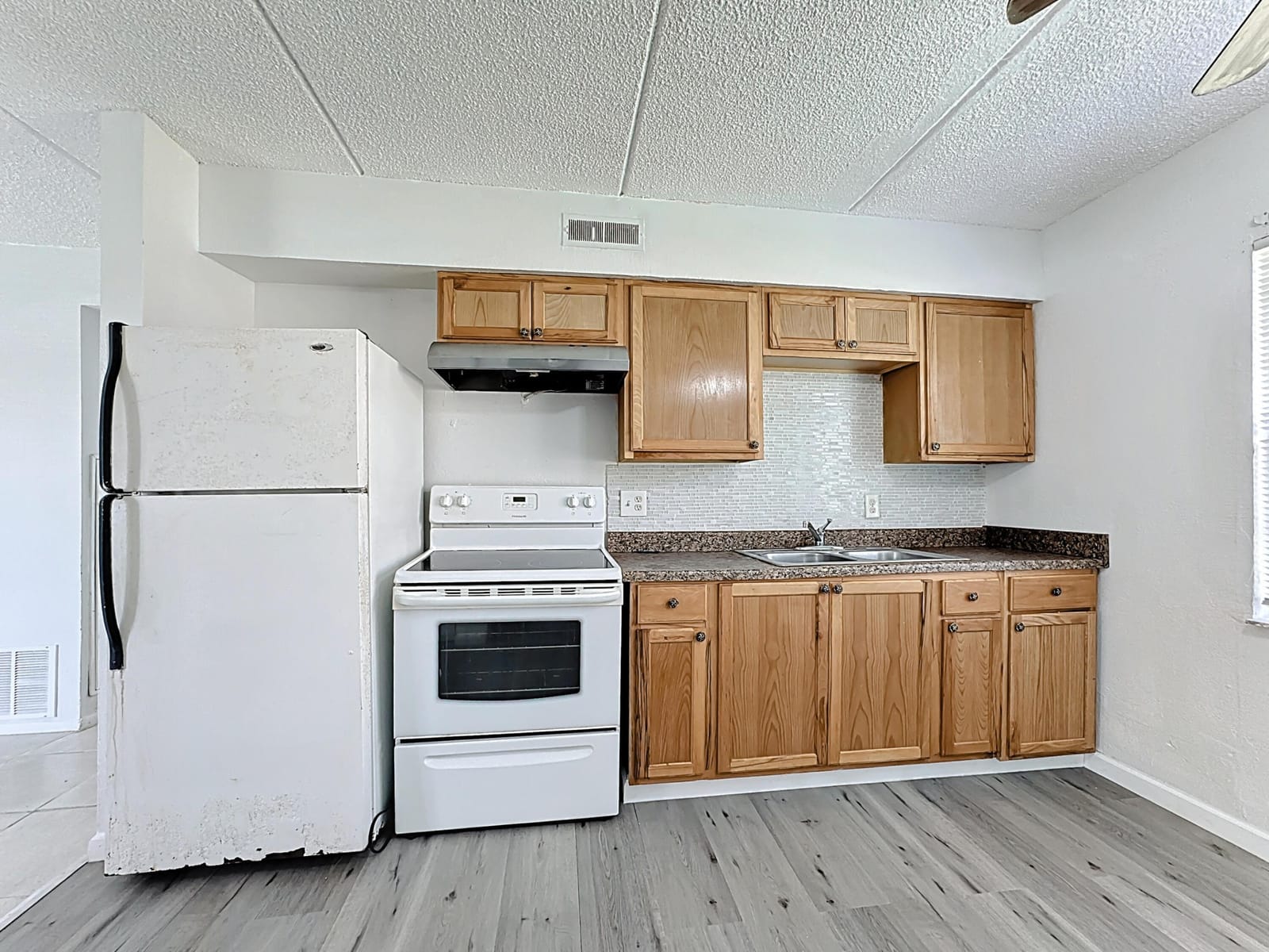 694 MICHIGAN Court 1, St. Cloud, FL 34769 photo 8