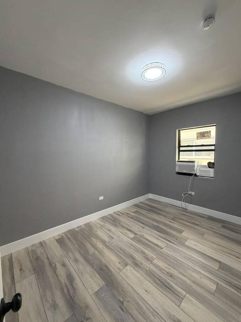 7734 BYRON Avenue 10 — photo 11