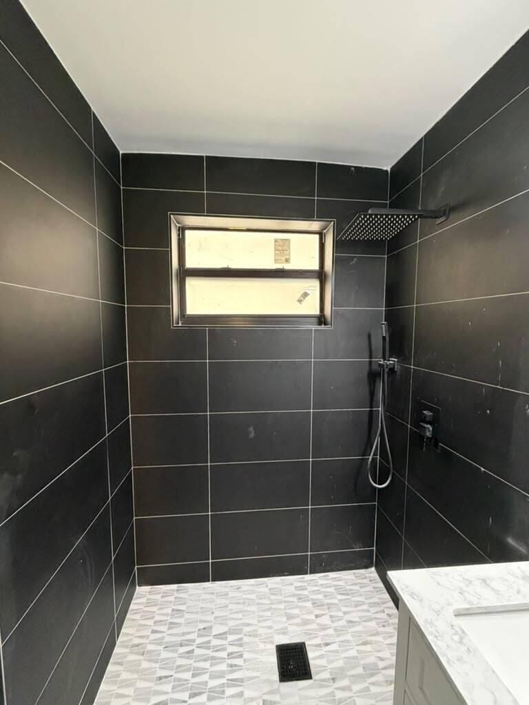 7734 BYRON Avenue 10 — photo 3