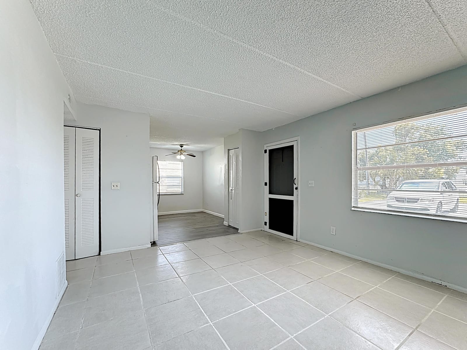 694 MICHIGAN Court 3, St. Cloud, FL 34769 photo 3