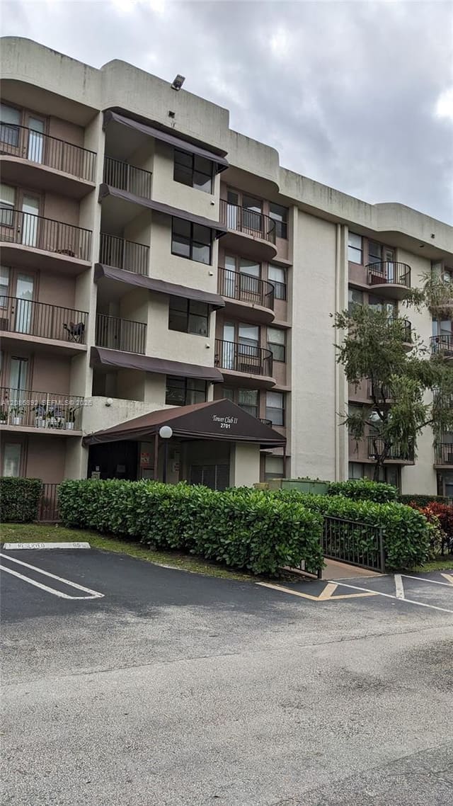 2701 Riverside Drive 206-B, Coral Springs Tower Club, Coral Springs, FL