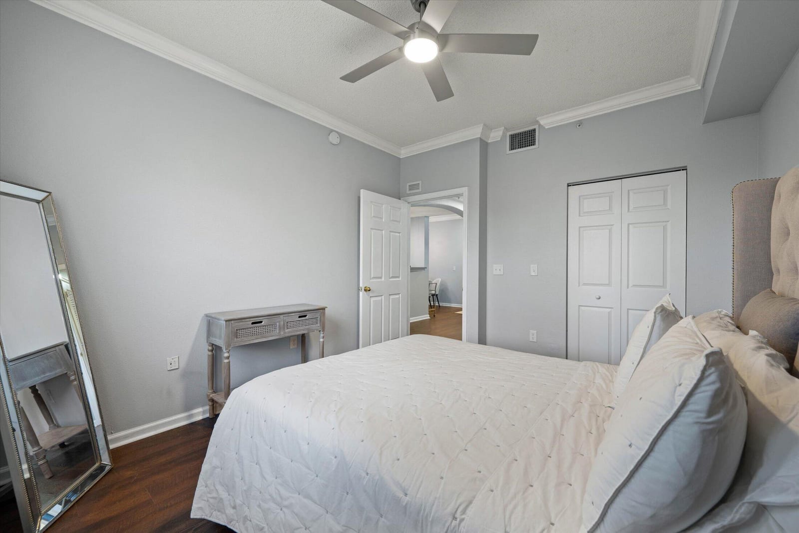 533 NE 3rd Avenue 310, Fort Lauderdale, FL 33301 photo 13
