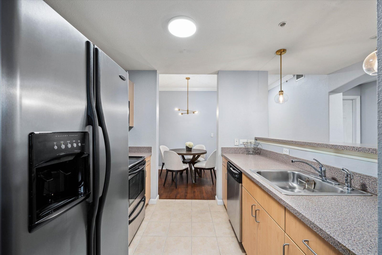 533 NE 3rd Avenue 310 — photo 5