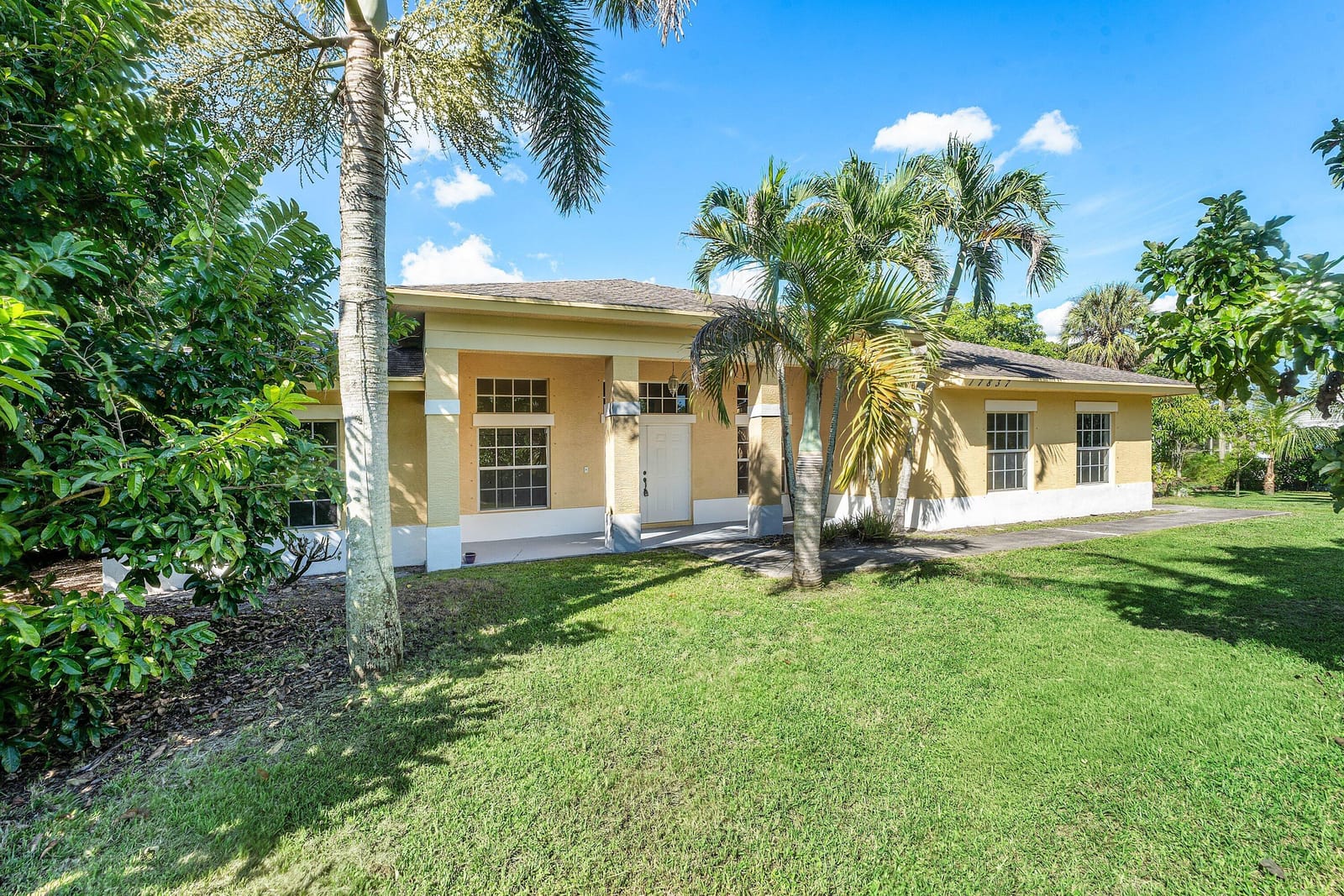 17837 32ND Lane N, The Acreage, FL 33470 photo 4