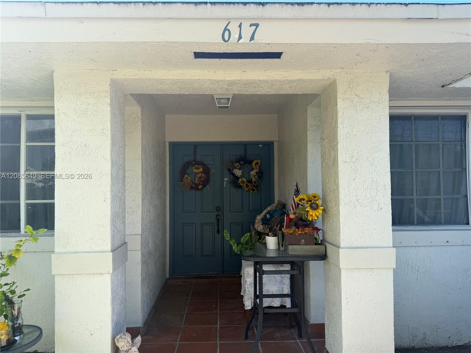 617 SW 1st Street, Hallandale Beach, FL 33009 photo 2