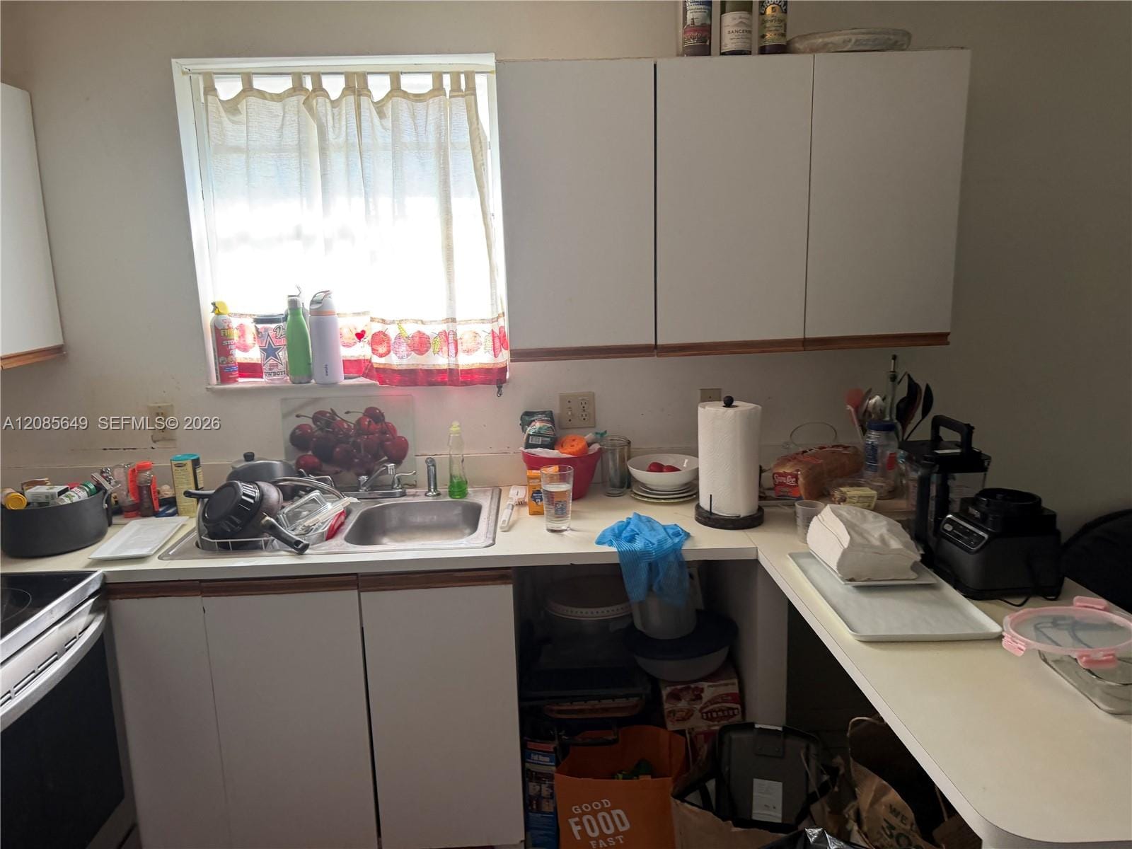 617 SW 1st Street, Hallandale Beach, FL 33009 photo 11