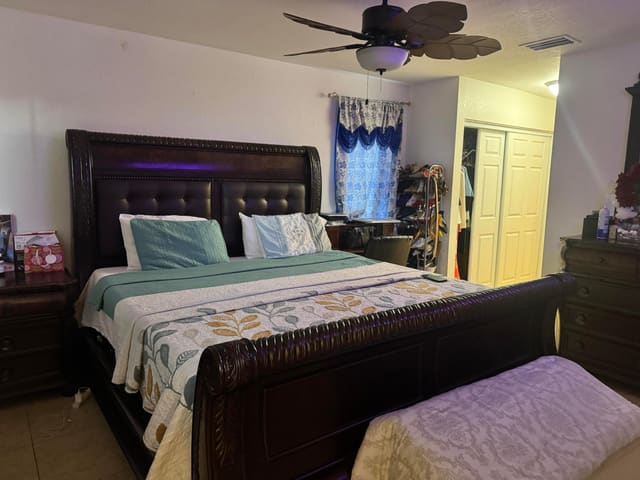 2441 NW 14TH Court, Fort Lauderdale, FL 33311