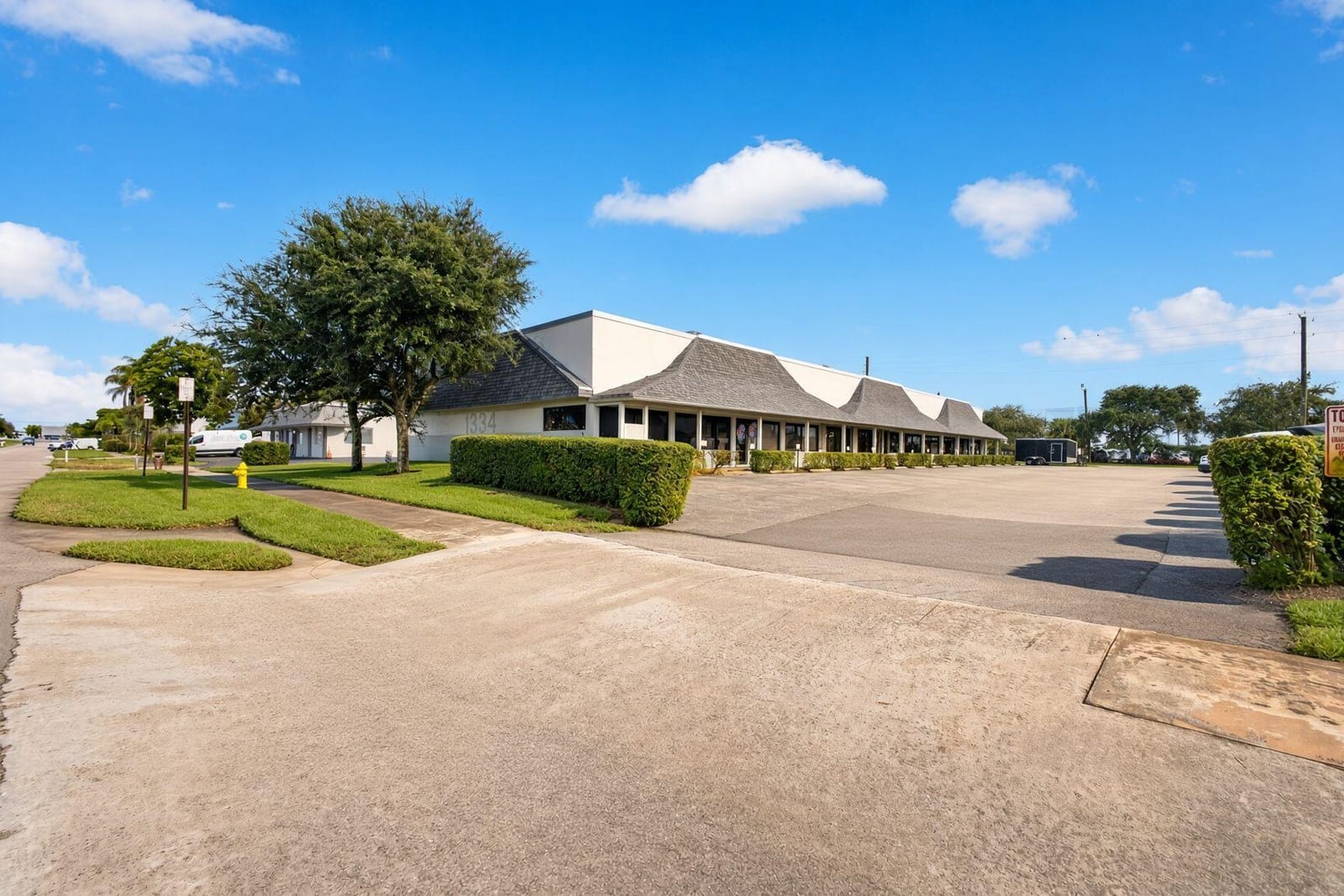 1334 S Killian Drive 1, Lake Park, FL photo 12
