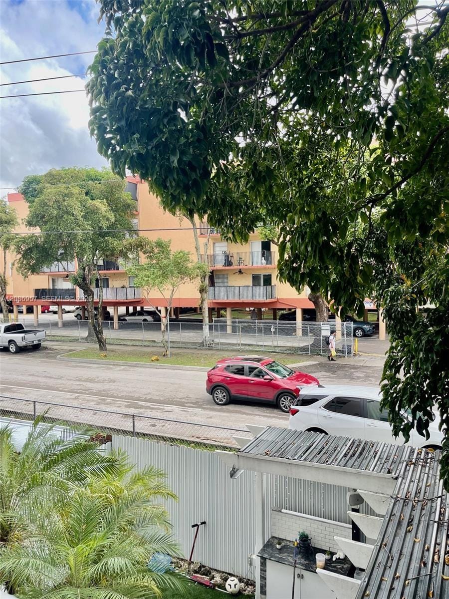 5625 W 20th Avenue 215, Hialeah, FL 33012 photo 8