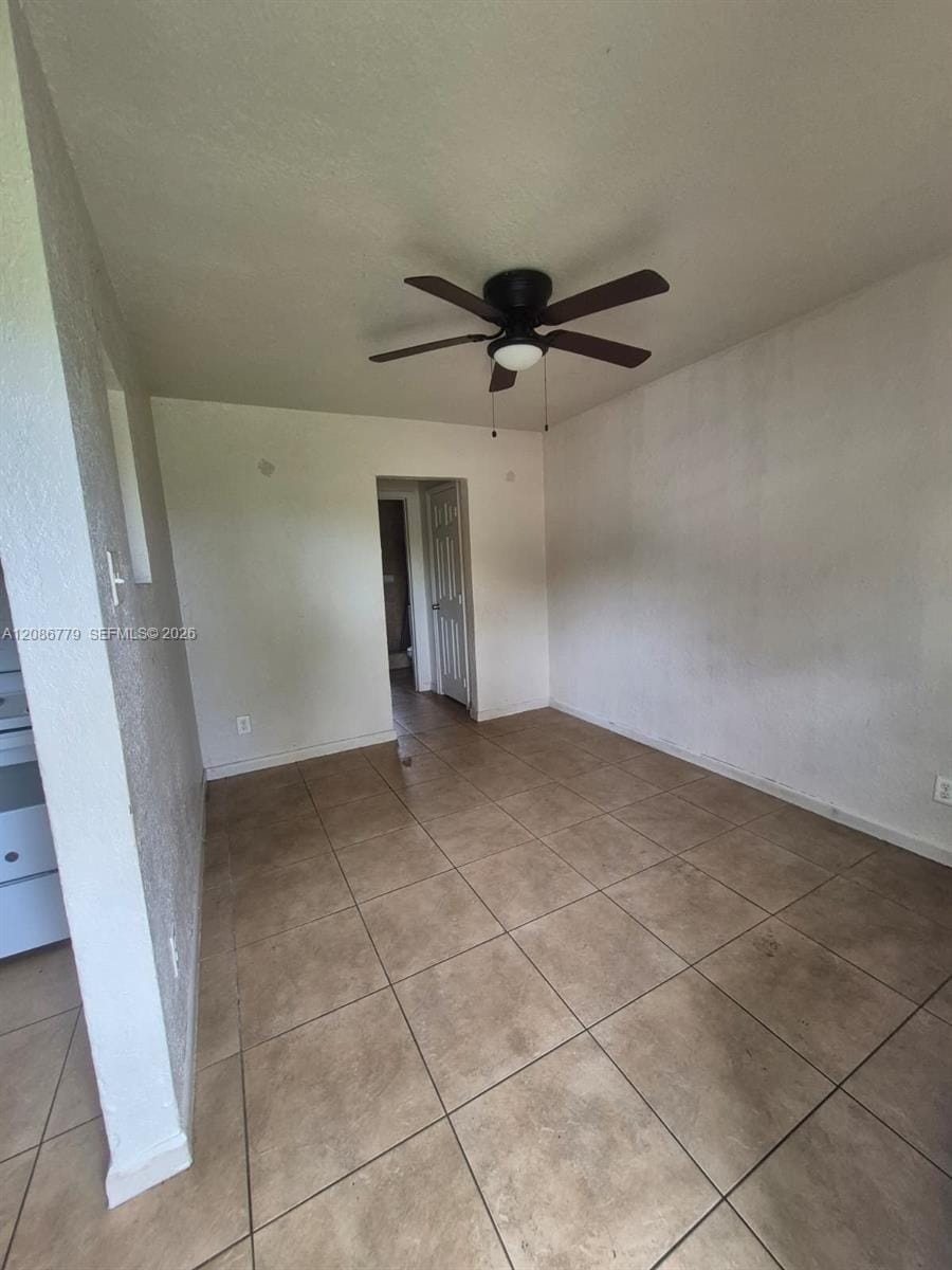 2554 NW 14th Street 1, Fort Lauderdale, FL 33311 photo 2
