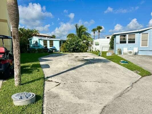 1269 NETTLES Boulevard, Jensen Beach, FL 34957
