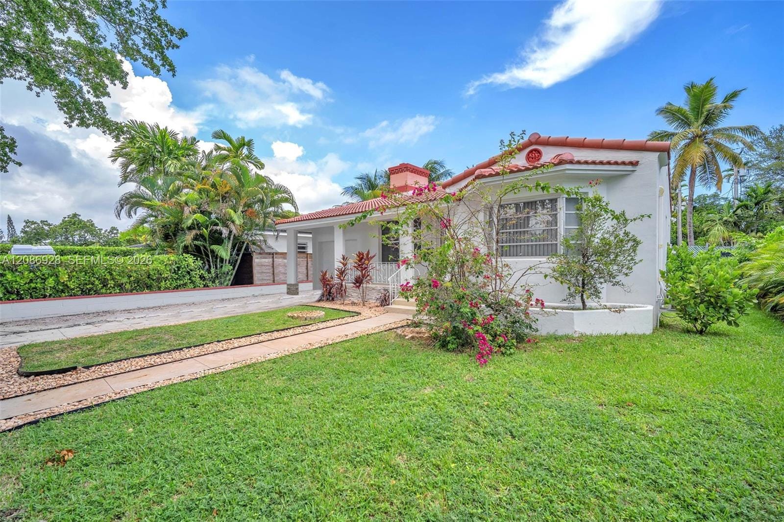 801 SW 24th Road — photo 4