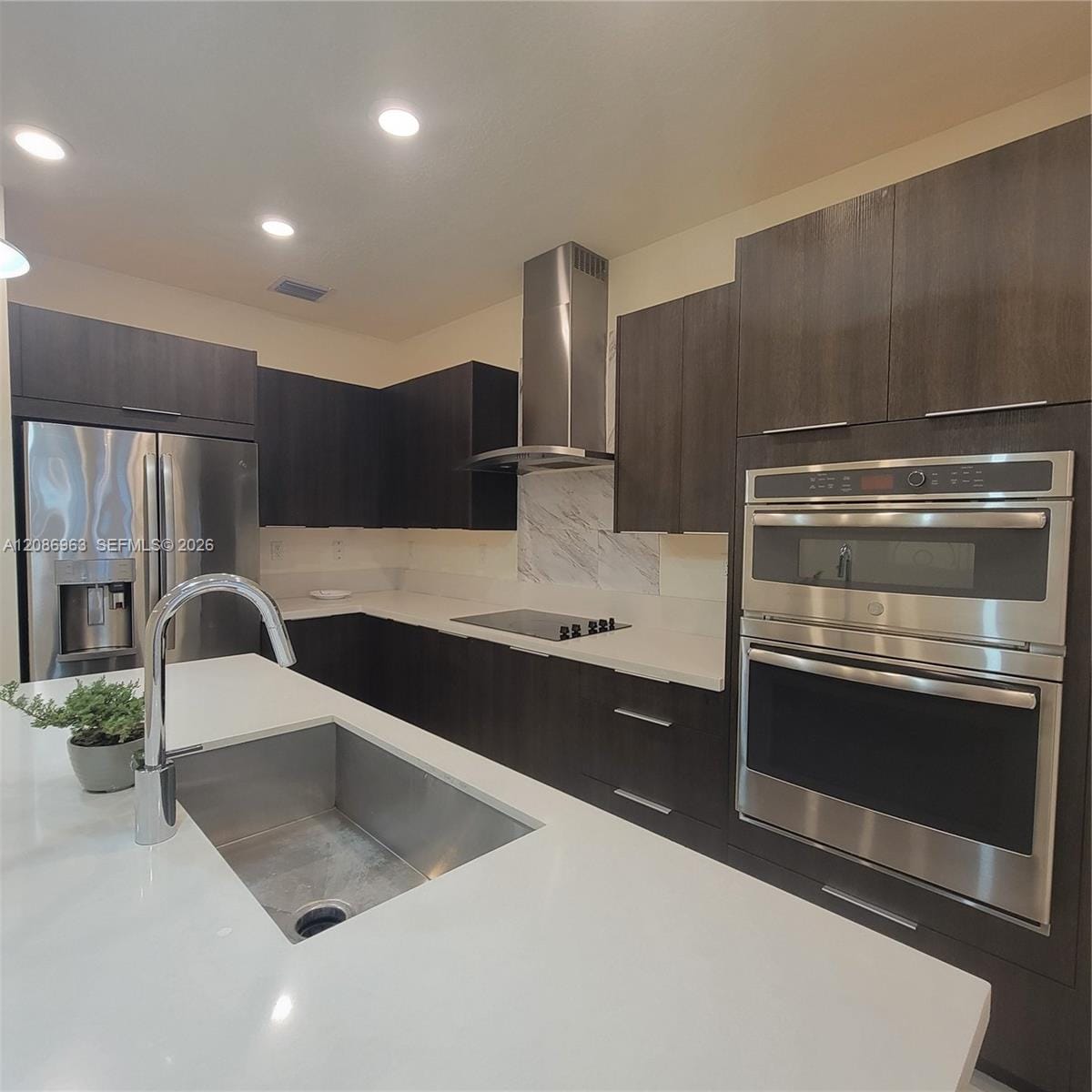 10275 NW 66th Street, Doral, FL 33178 photo 15