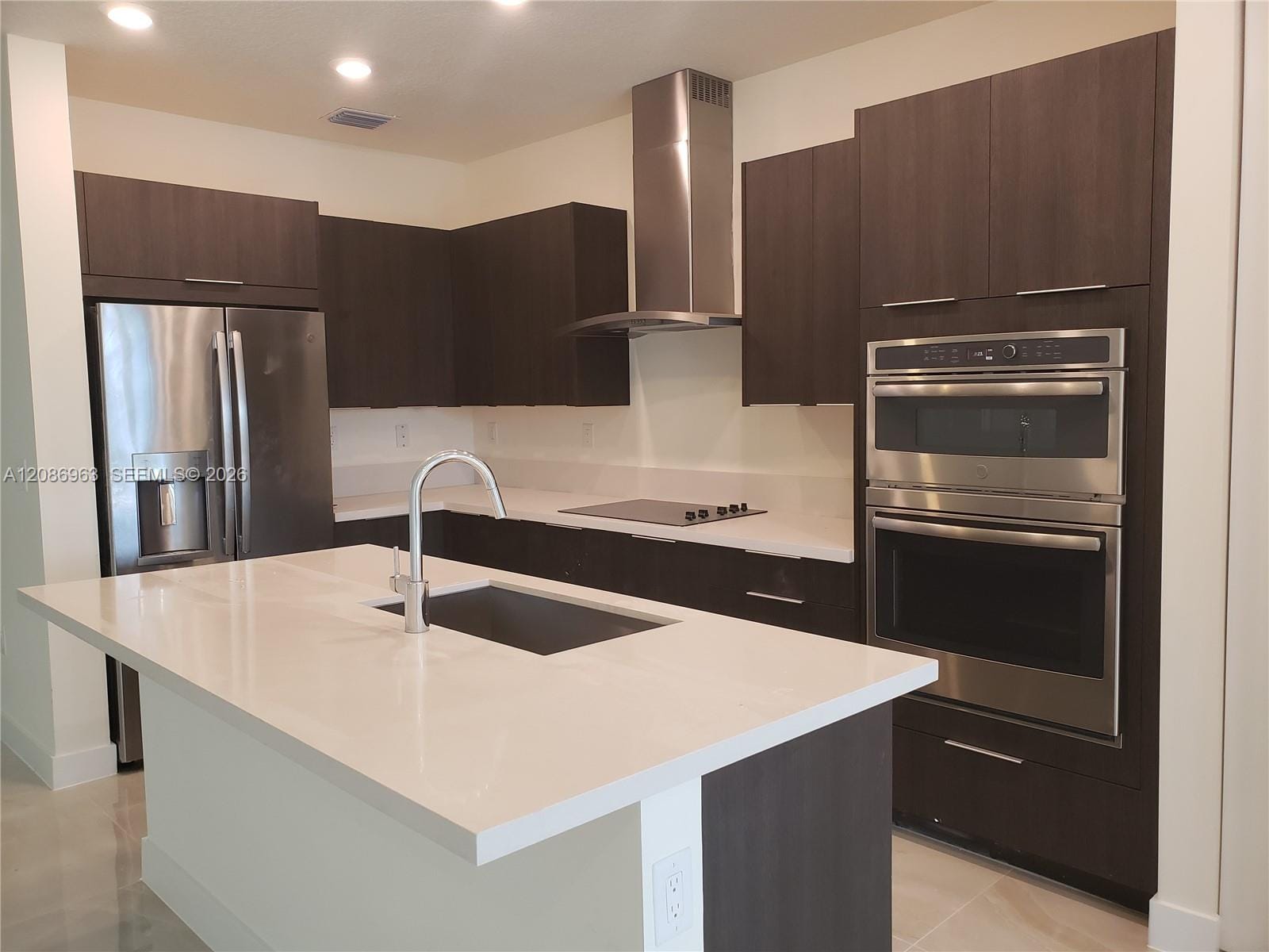 10275 NW 66th Street — photo 3