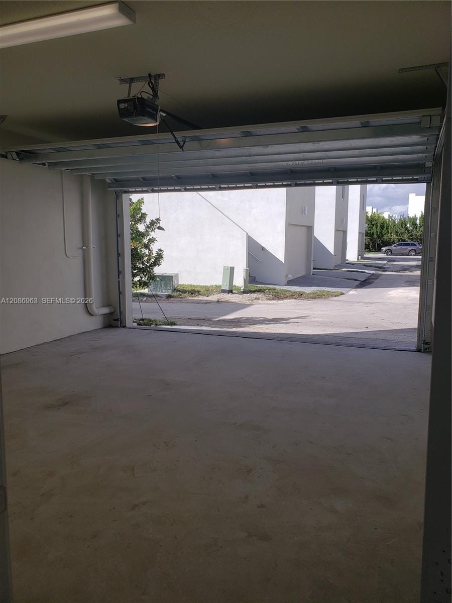 10275 NW 66th Street — photo 7