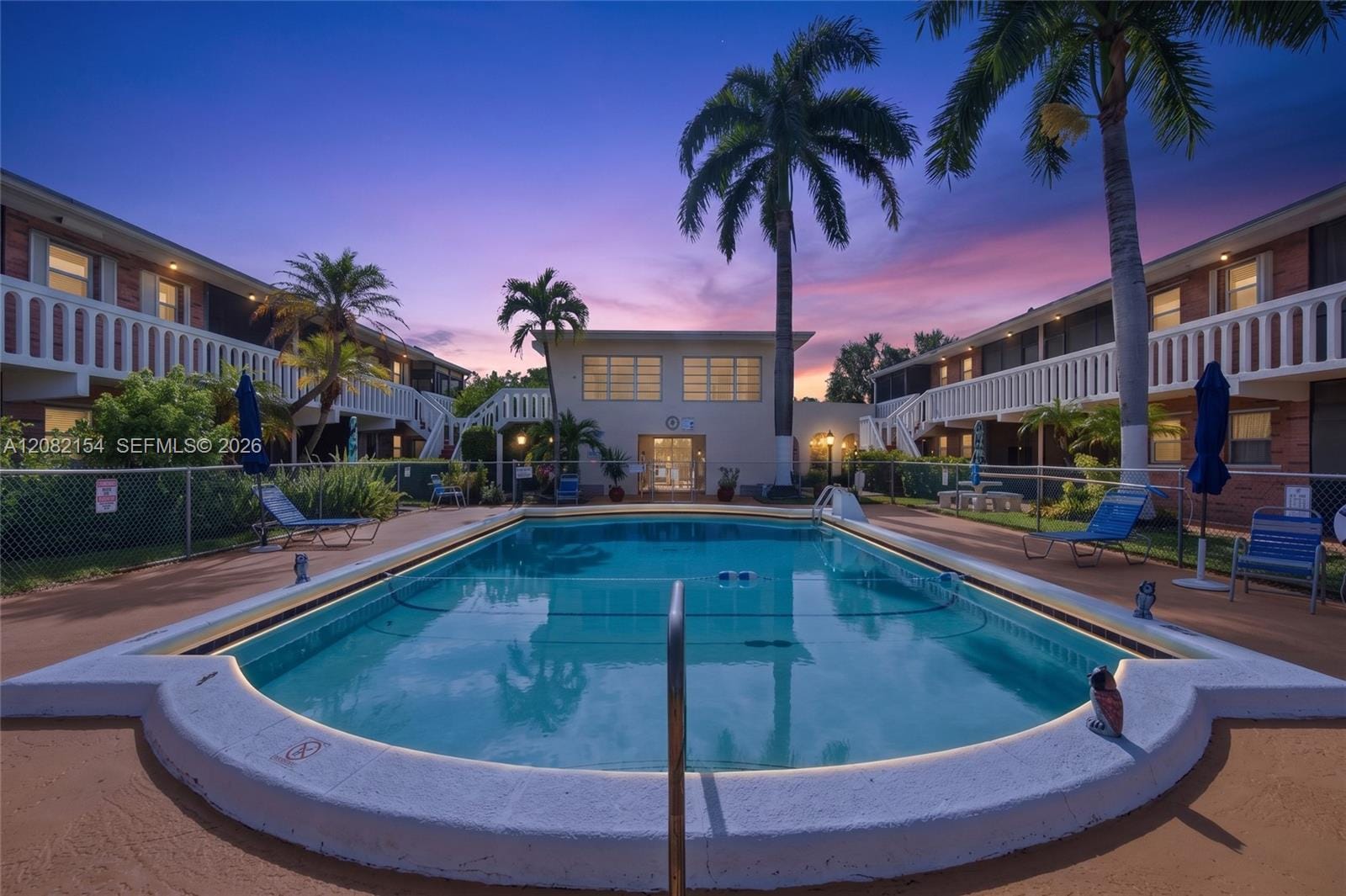 160 NE 8th Avenue 1A, Hallandale Beach, FL 33009