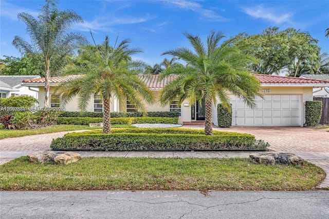 3370 N 36th Place, Hollywood, FL 33021