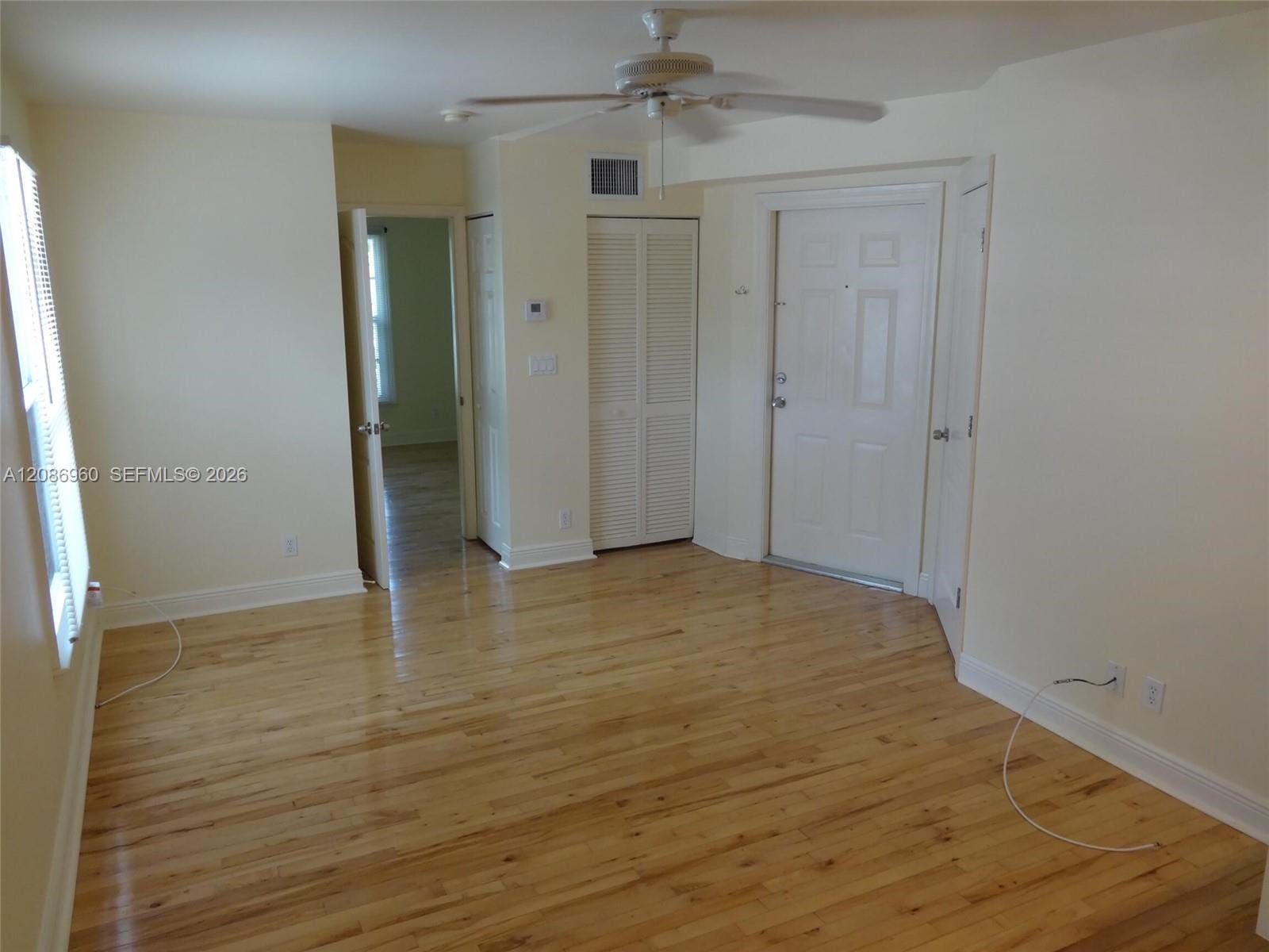 1212 SE 6th Street 1-4 — photo 3