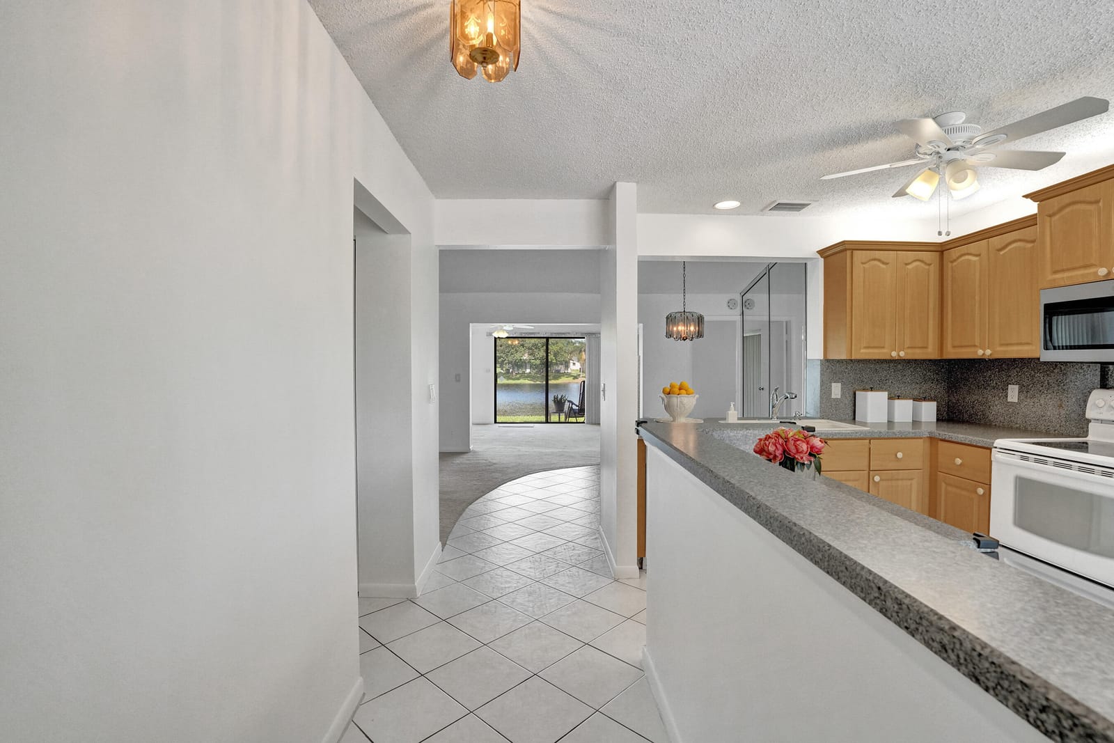 2129 SW 17TH Circle, Deerfield Beach, FL 33442 photo 4