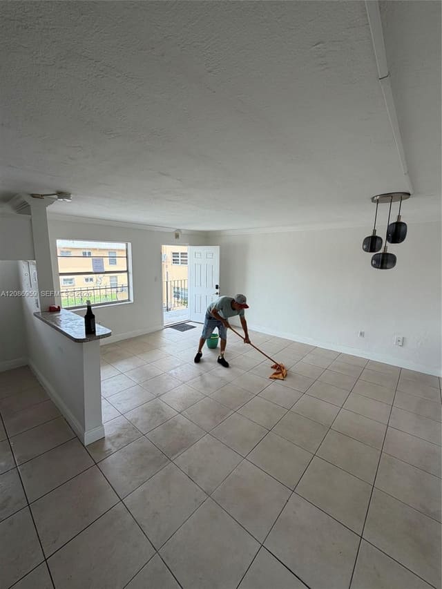 3855 SW 79th Avenue 19, Miami, FL 33155