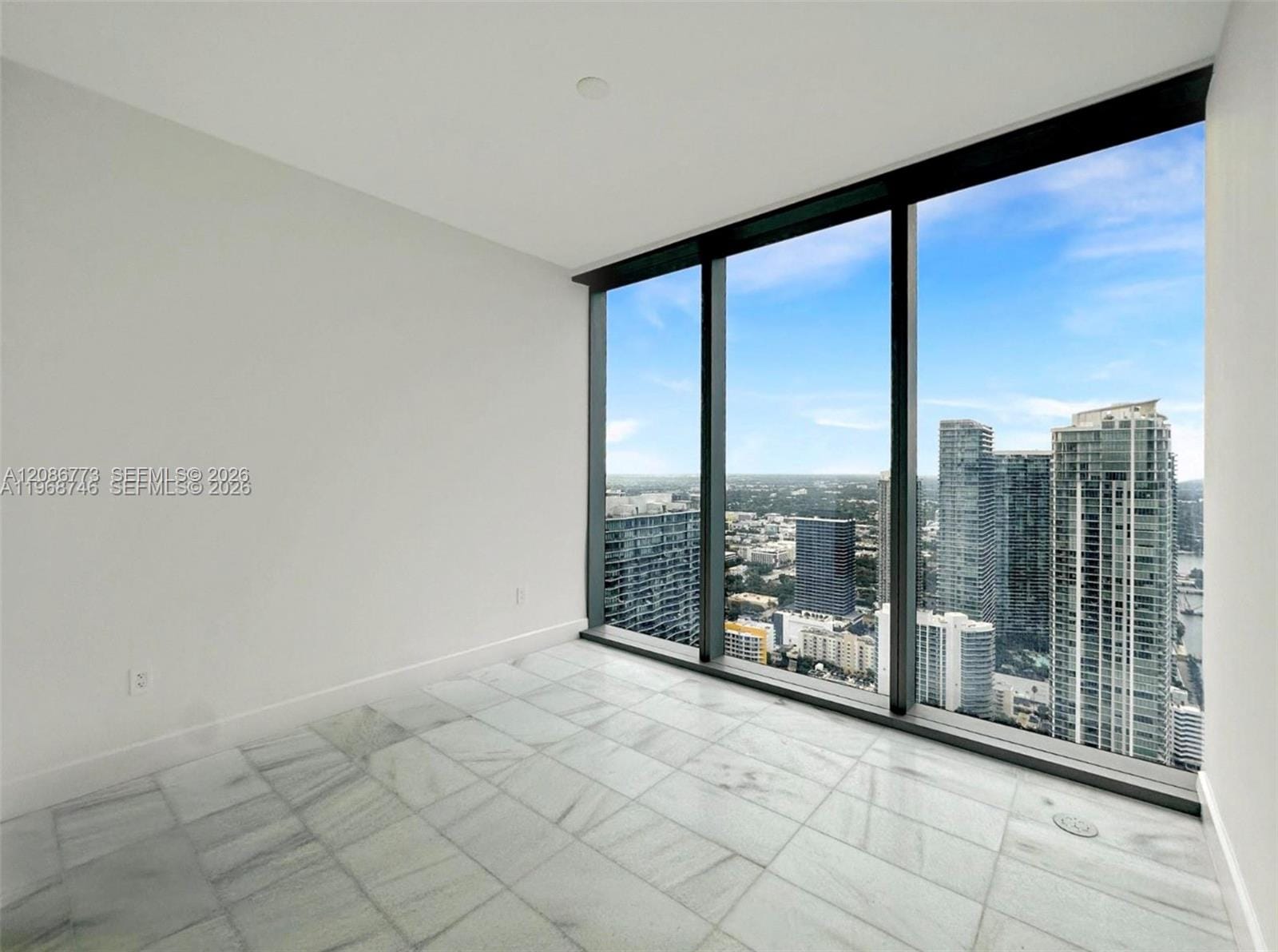 700 NE 26th Terrace 4501 — photo 10