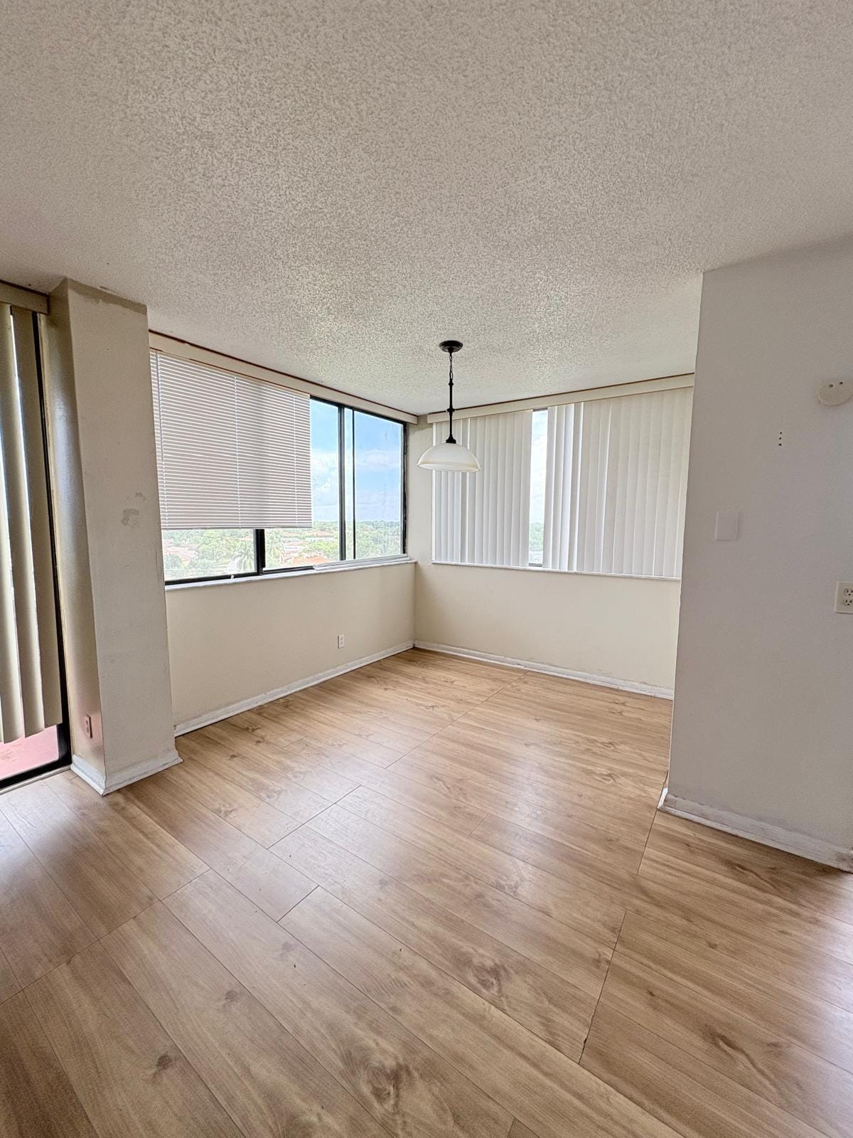 4222 INVERRARY Boulevard 4609, Lauderhill, FL 33319 photo 6