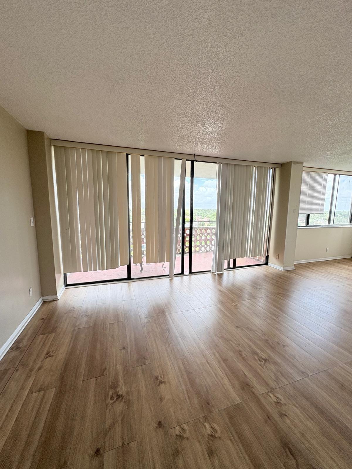 4222 INVERRARY Boulevard 4609, Lauderhill, FL 33319 photo 7