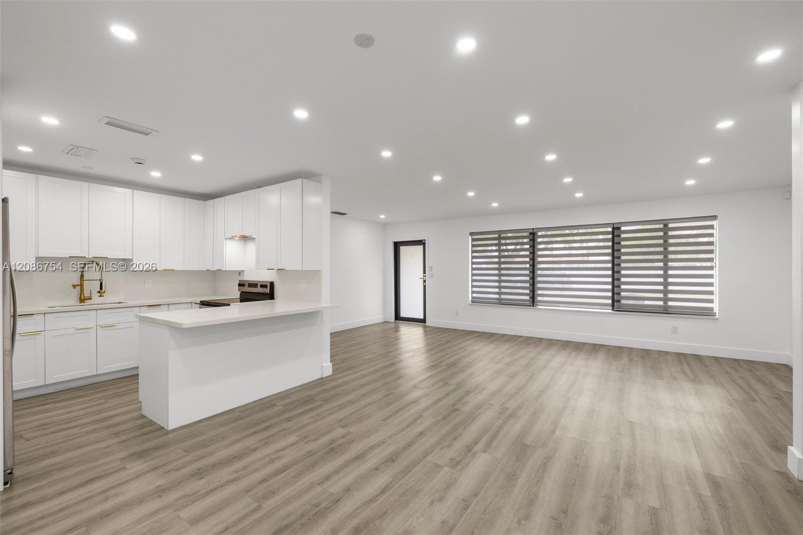 8253 W 14th Court, Hialeah, FL 33014 photo 17