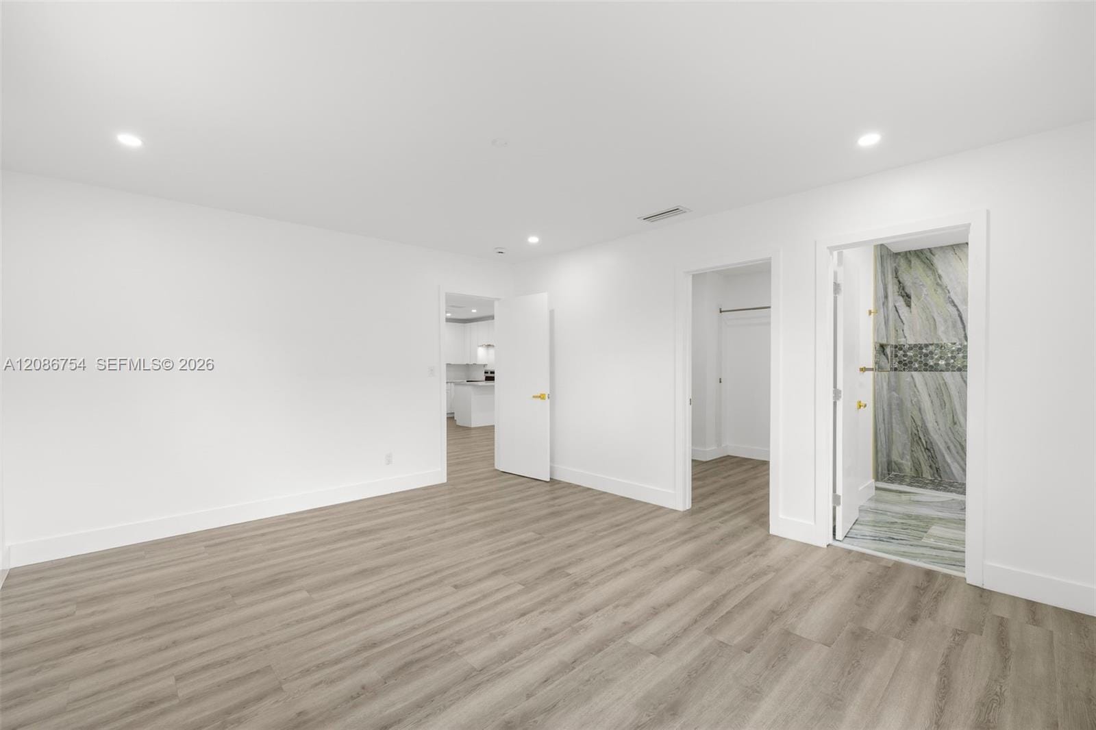 8253 W 14th Court — photo 4