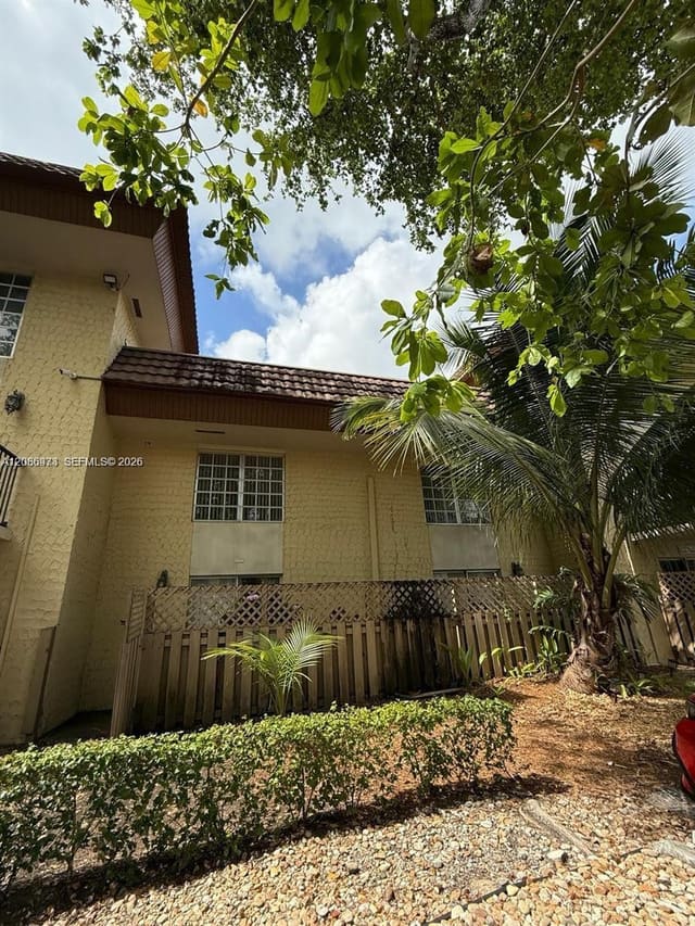 8600 SW 109th Avenue 4-112, Miami, FL 33173