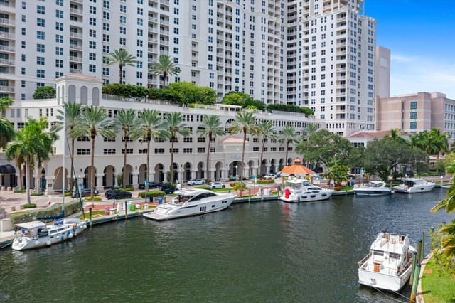 511 SE 5th Avenue 1907, Fort Lauderdale, FL 33301