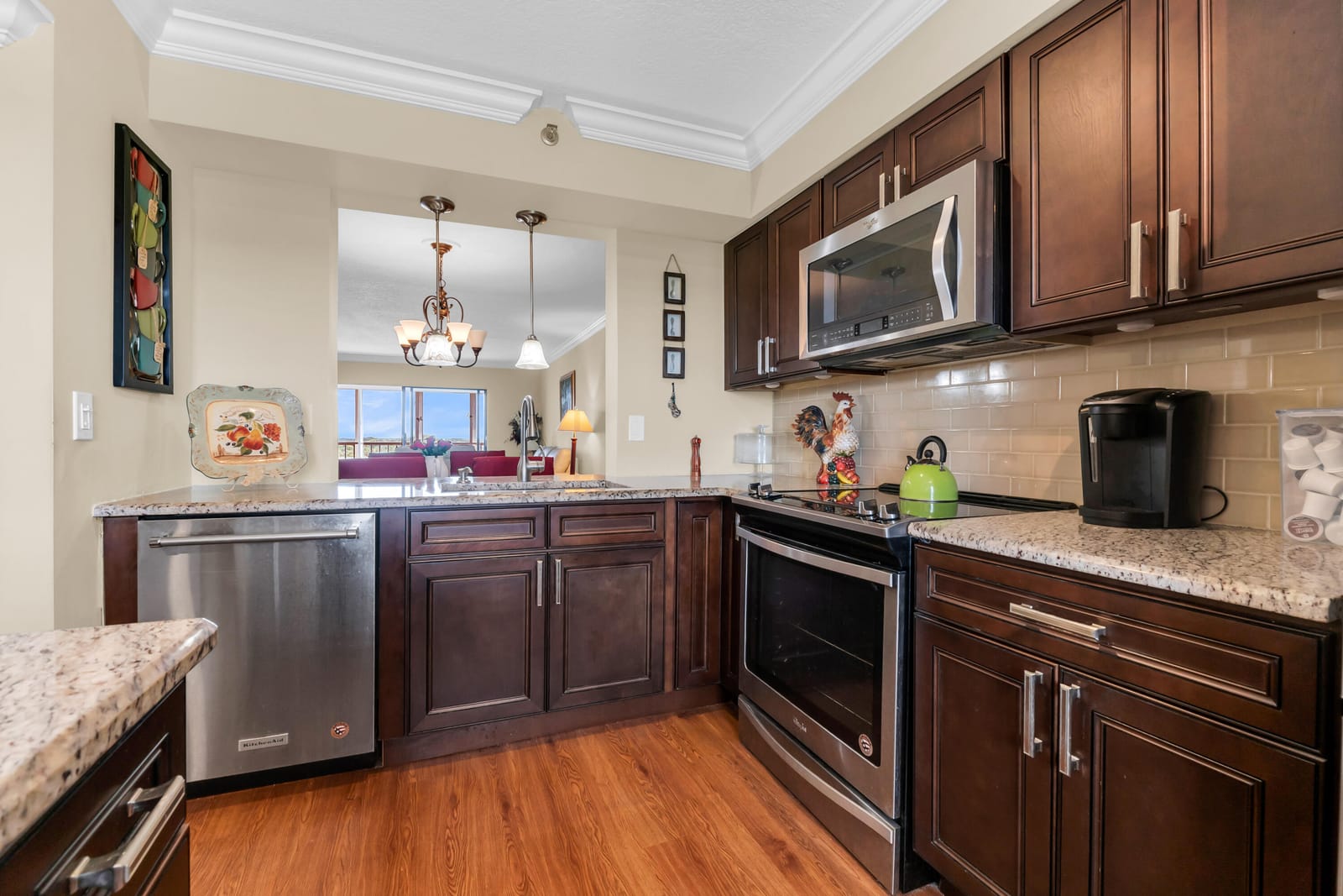7240 Huntington Lane 703 — photo 3