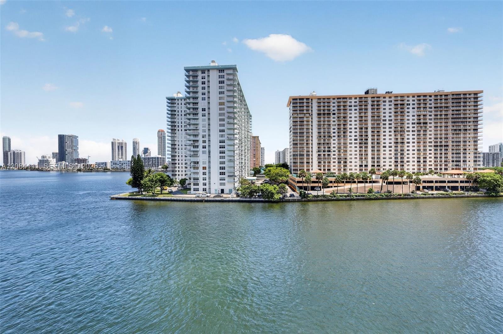 4000 NE 170th Street 606, North Miami Beach, FL 33160 photo 10