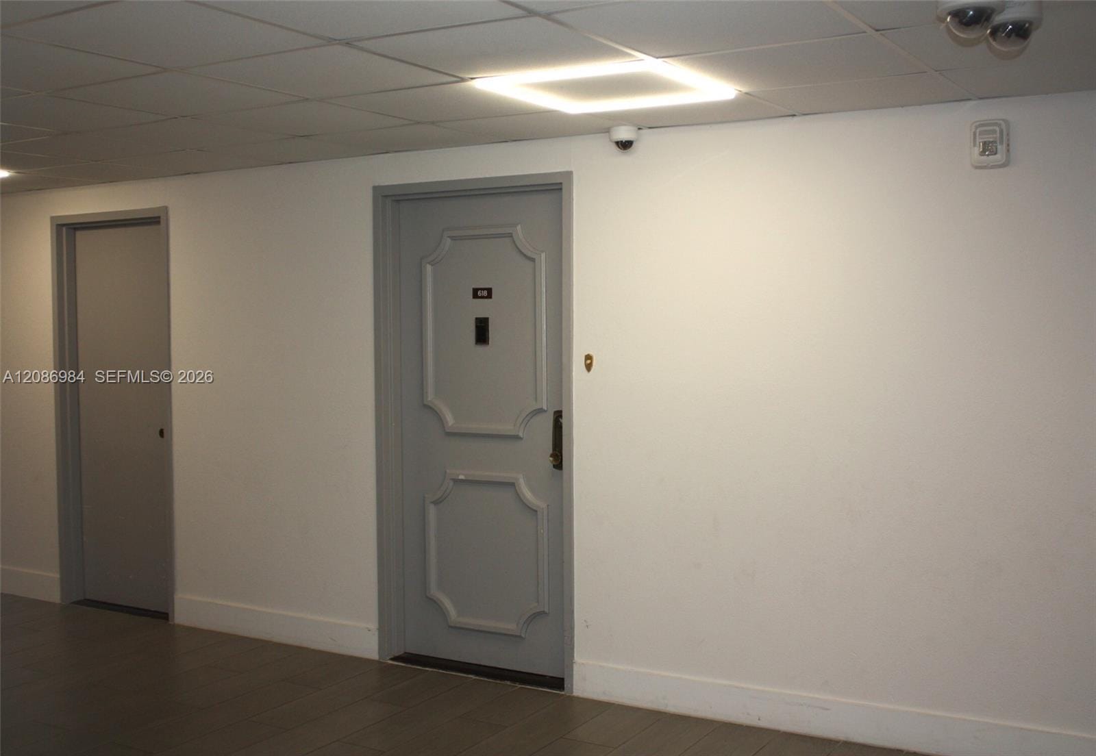 4200 Hillcrest Drive 618 — photo 12