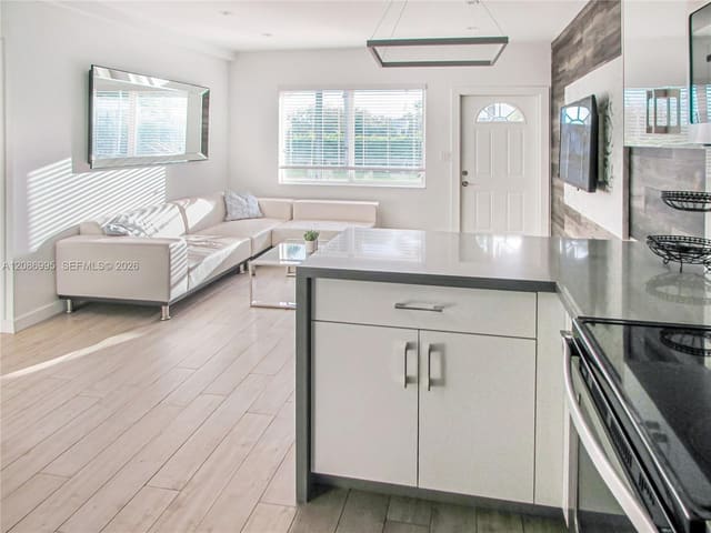 9220 Biscayne Boulevard 3, Miami Shores, FL 33138