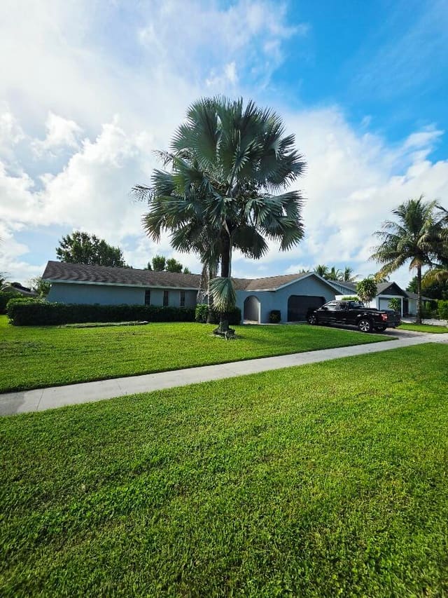 12758 Guilford Circle, South Shore, Wellington, FL