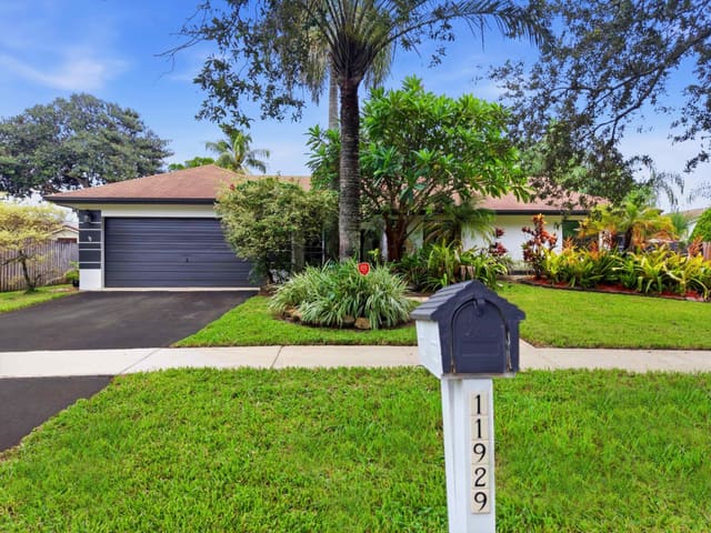 11929 SW 56TH, Cooper City, FL 33330