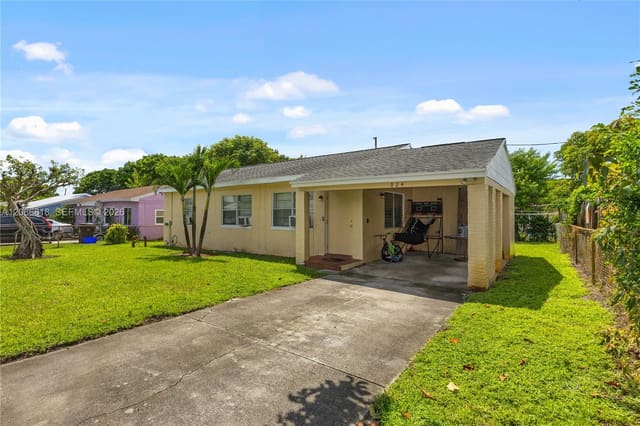 824 44th Street, West Palm Beach, FL 33407