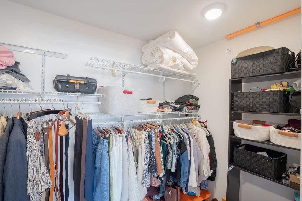 1881 Washington Avenue 11D — photo 12